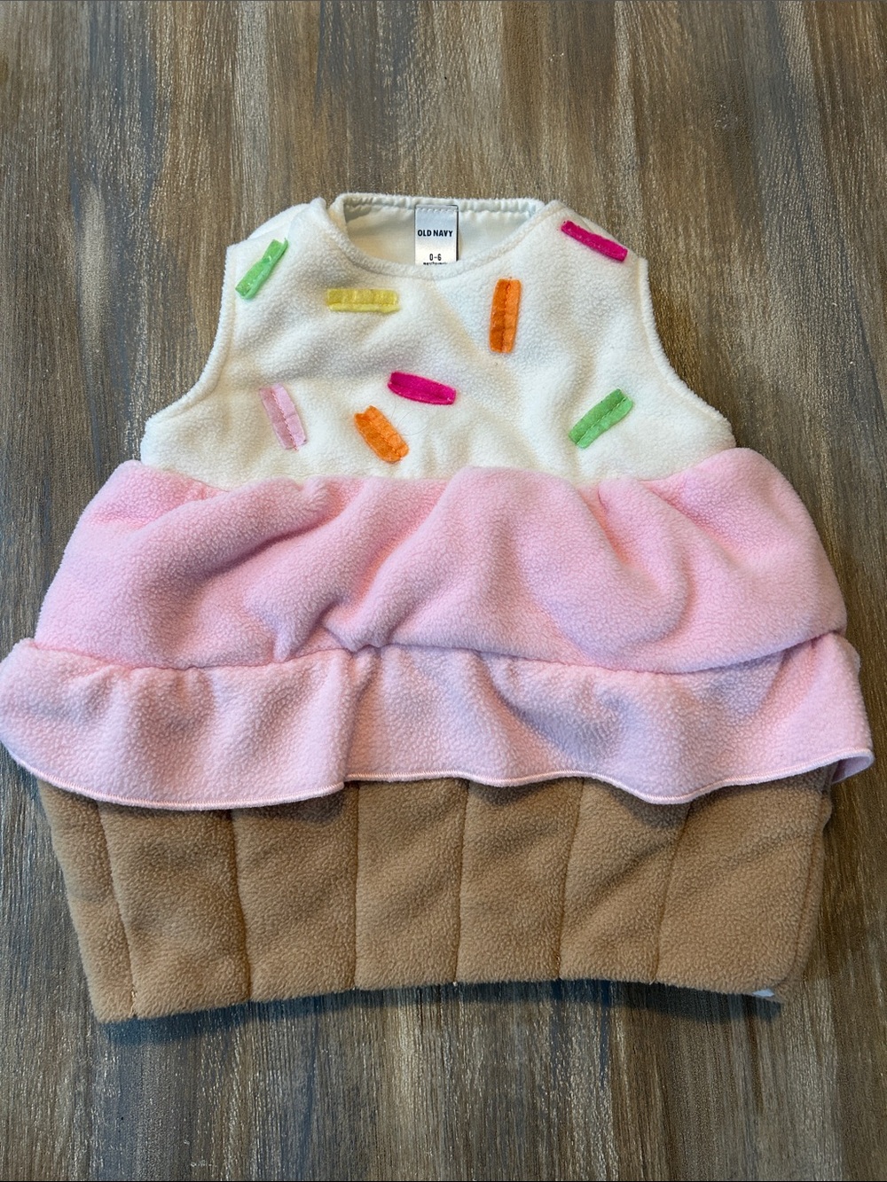 Old Navy Infant Girl White Sprinkle Top Cupcake Halloween Costume Size 0-6M